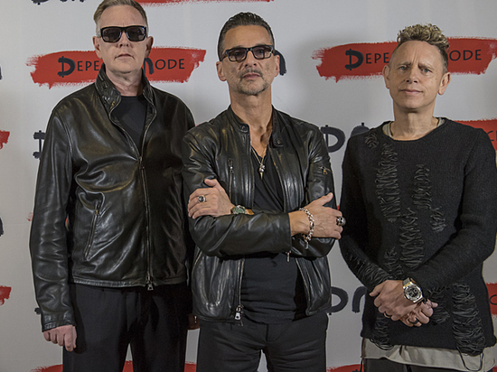 Фронтмен Depeche Mode Гаан выписан из больницы: выступит в Киеве