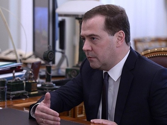 «До 7 лет тюрьмы»: Медведева заподозрили в превышении полномочий