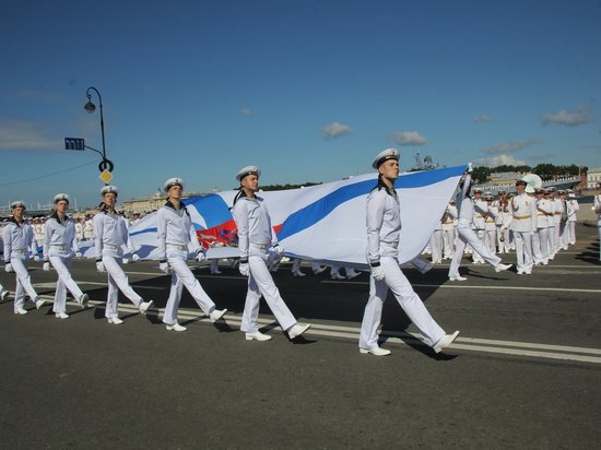 Главком ВМФ: «Мы впервые проведем военно-морской парад в Средиземном море»