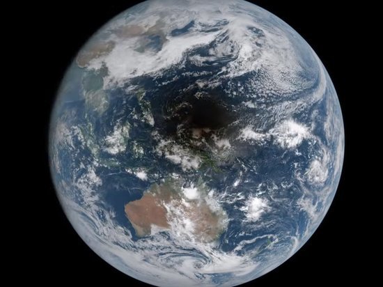 NASA опубликовало видео зловещей тени, пересекающей Землю