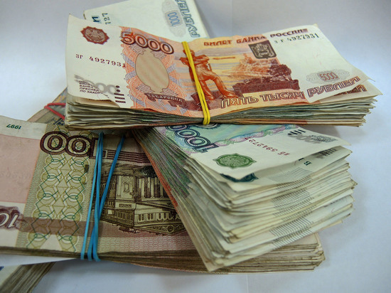 ФНС дала разъяснения по зарубежным счетам российских граждан
