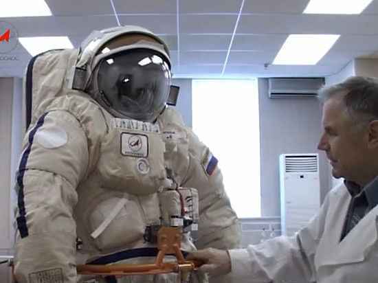 Федор Юрчихин впервые протестирует новый скафандр «Орлан-МКС» в космосе