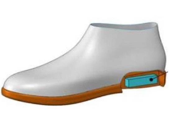 Сибирские ученые создали умные ботинки, которые доведут, куда надо