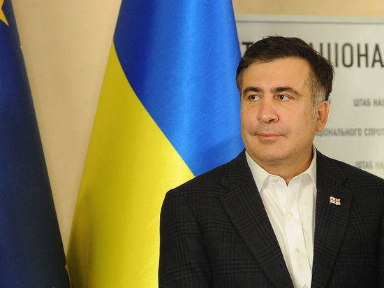 Фееричное возвращение: Саакашвили готовится прорваться на Украину в журналистском автобусе