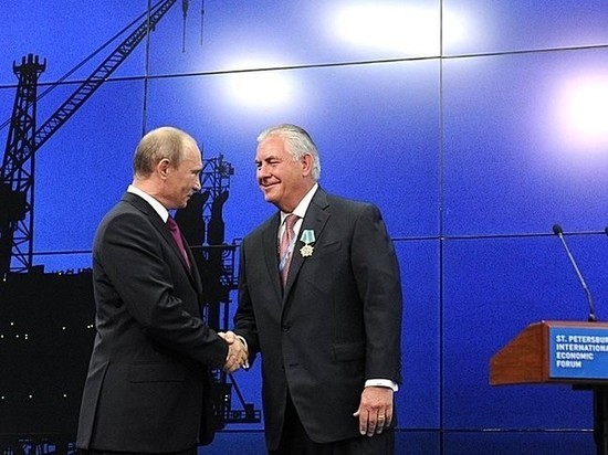 Путин пожалел госсекретаря США Тиллерсона: попал в «плохую компанию»