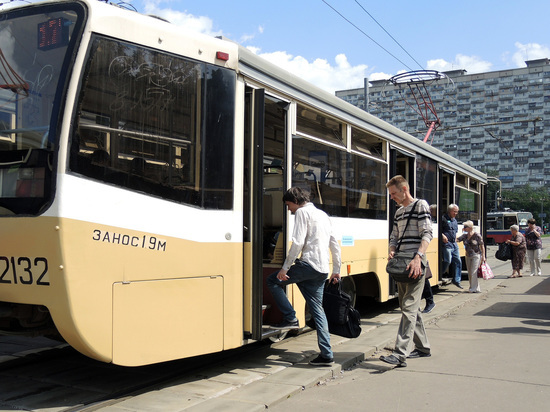 В Москве следователь СК погиб, попав под трамвай