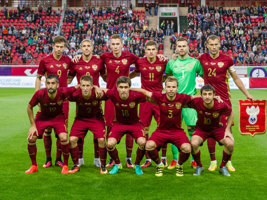 Сборная России по футболу обновила антирекорд в рейтинге ФИФА