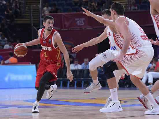 Россия победила Грецию в четвертьфинале чемпионата Европы по баскетболу: онлайн-трансляция