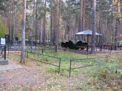 Места для захоронений на кладбищах Челябинской области предоставлялись при условии покупки оградок и венков